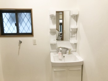 リフォーム　ao工務店　洗面　クロス　床　高砂市　20180120fsama-go.jpg